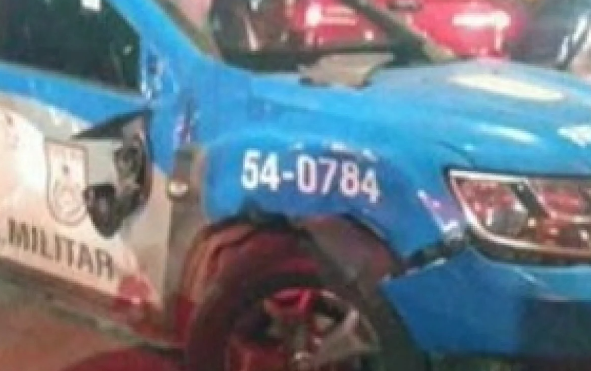 Família alega que mototaxista foi atropelado por viatura da PM durante perseguição em Anchieta