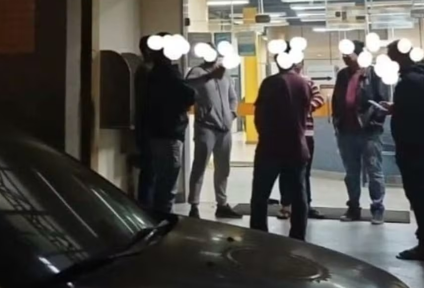 Traficantes fazem mais de 20 motoristas de aplicativo reféns na Ilha do Governador