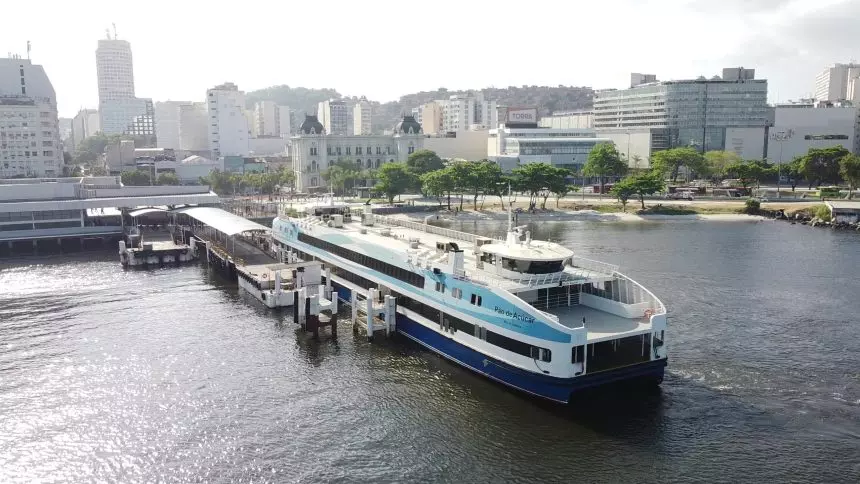 Barcas interditadas: o que a vistoria da Marinha revelou sobre a frota do Rio