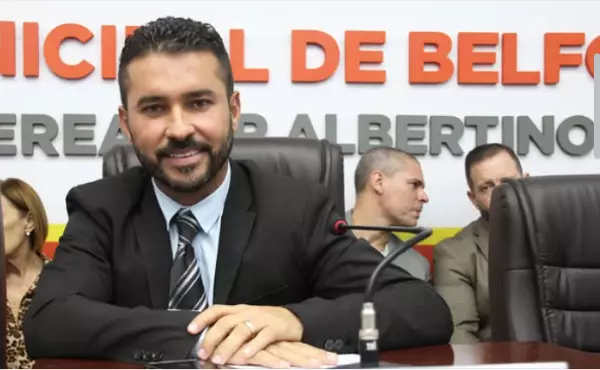 Justiça volta atrás e devolve presidência da Câmara de Belford Roxo a Markinho Gandra