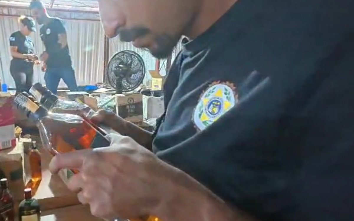 Casos de intoxicação por metanol aumentam no Rio