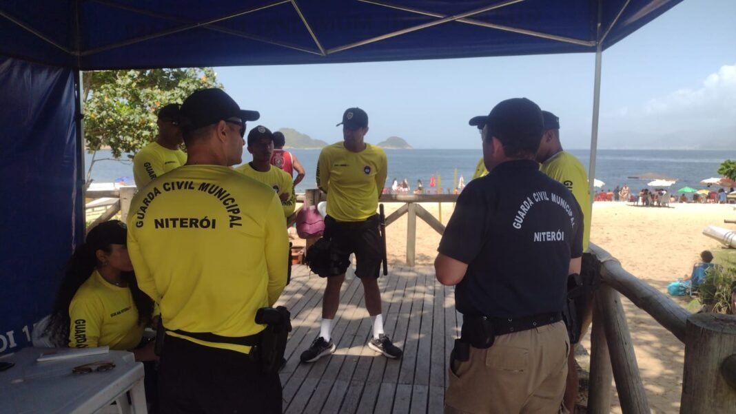 Operação Verão: Niterói reforça ações nas praias