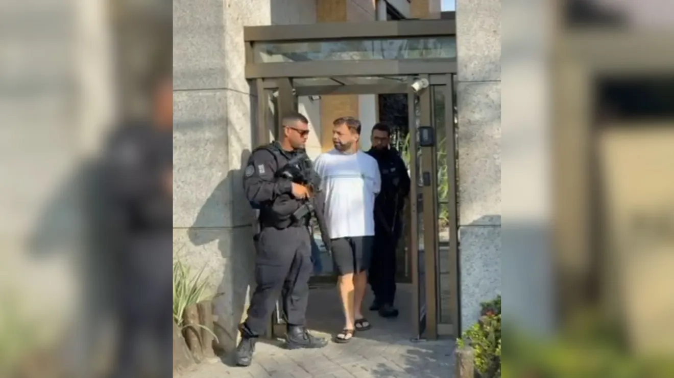 Polícia prende suspeito de liderar esquema milionário de barricadas do tráfico no Rio