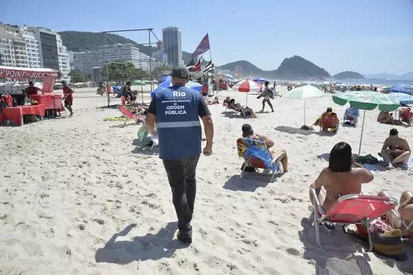 Praia no Rio tem novas permissões e proibições