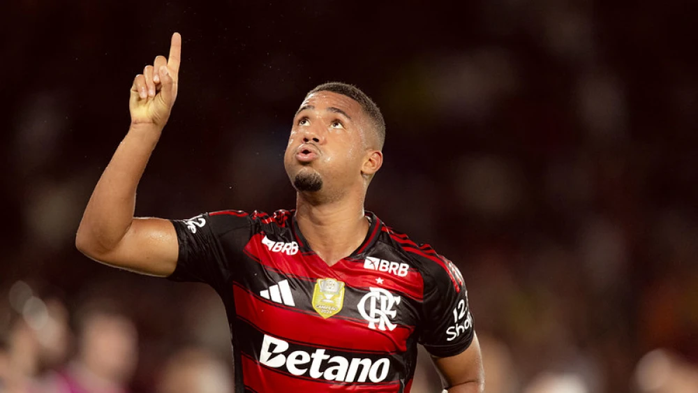 Com gol de Samuel Lino, o Flamengo conquista o eneacampeonato brasileiro