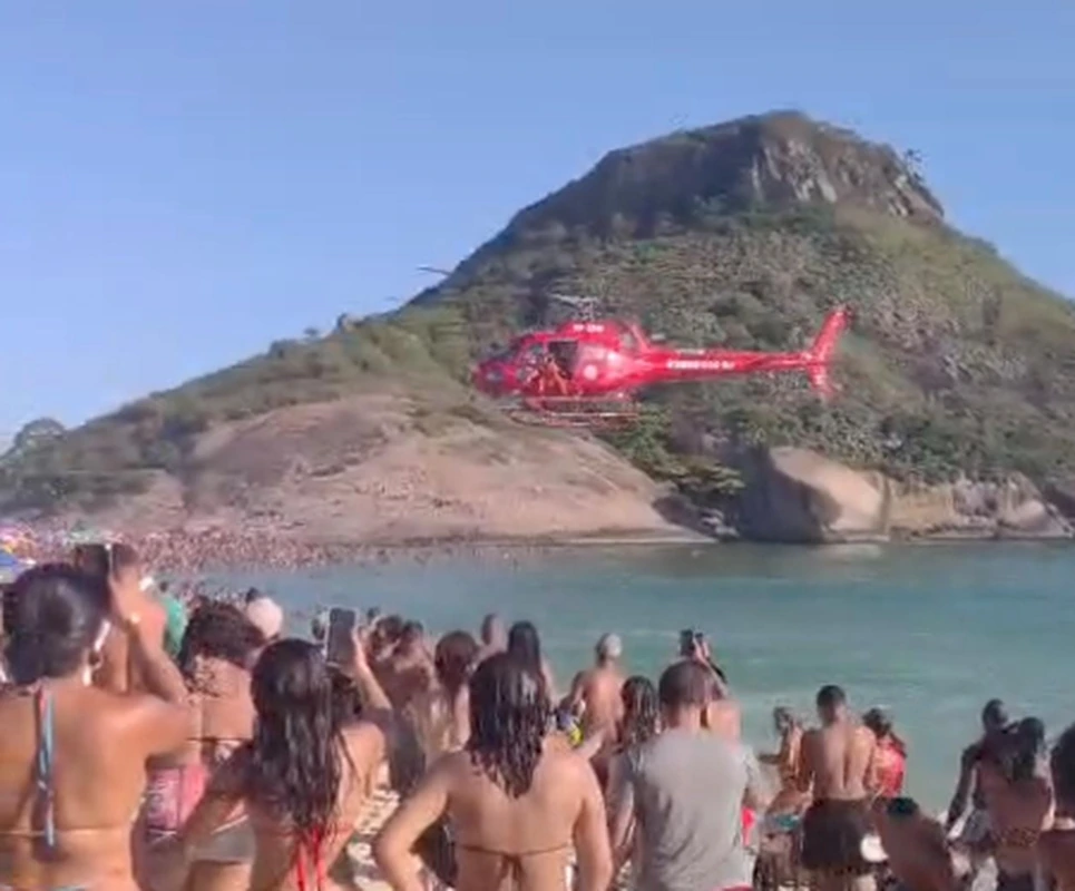 Homem é baleado após discussão na Praia do Recreio