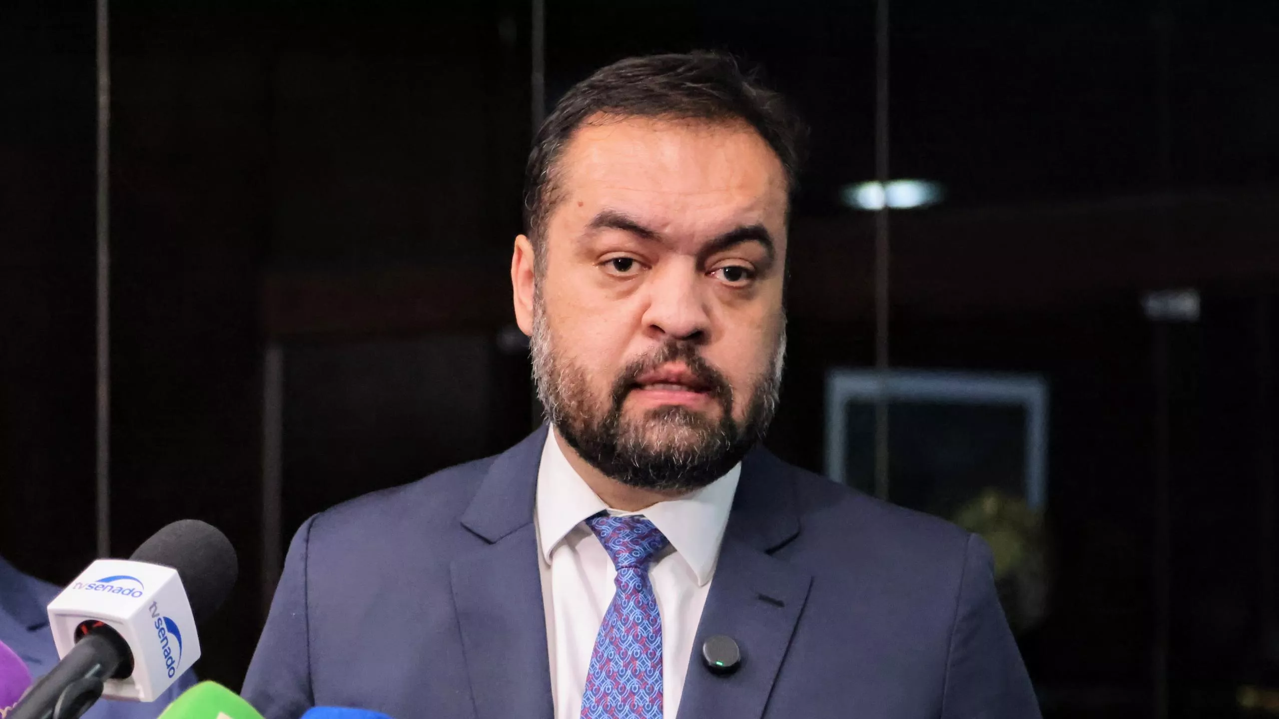 Cláudio Castro renuncia ao governo do RJ antes de retomada de julgamento no TSE